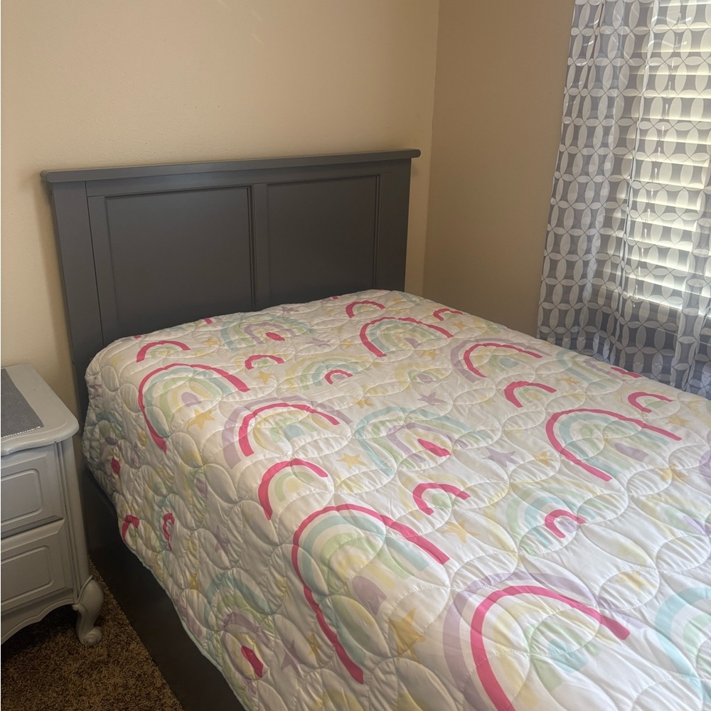 Twin Quilt (girls).